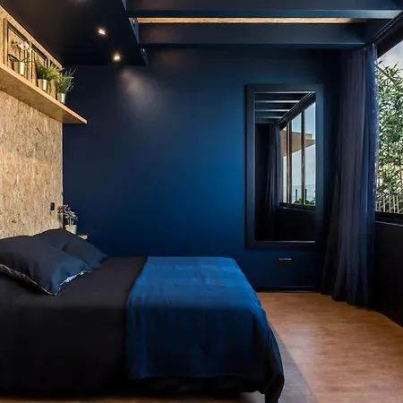 Apartment Super - Deep Blue